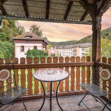 Bismarck Apt Mit Schoenem Balkon Bad Ems Dış mekan fotoğraf