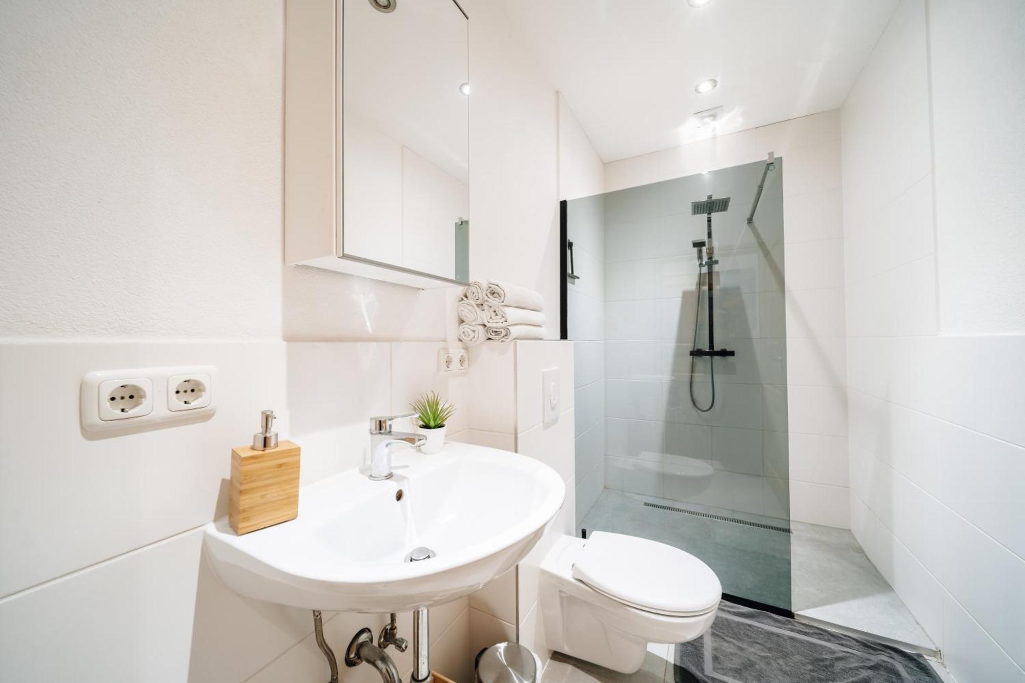 Bismarck Apt Mit Schoenem Balkon Bad Ems Dış mekan fotoğraf